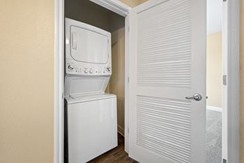 In-unit washer & dryer